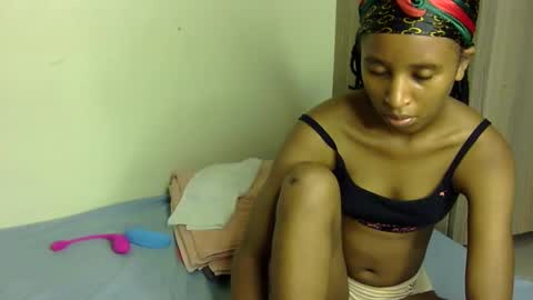 Snapshot of rellings_maya chatting on 01/24/25, 03:11 rellings-maya online show from 01/24/25, 03:11