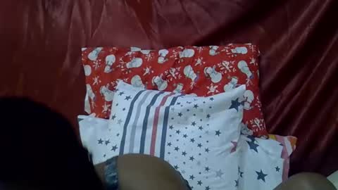 Snapshot of rellings_maya chatting on 09/29/25, 04:39 rellings-maya online show from 09/29/25, 04:39