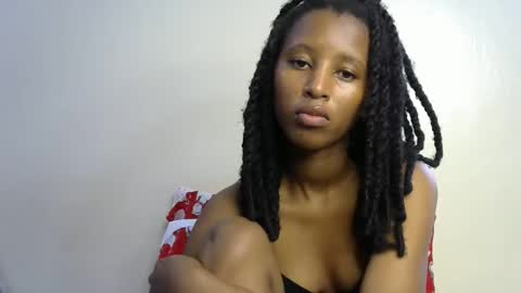 Snapshot of rellings_maya chatting on 12/03/25, 06:10 rellings-maya online show from 12/03/25, 06:10