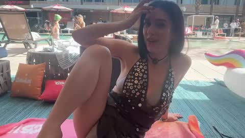 Remi online show from 04/22/26, 10:55