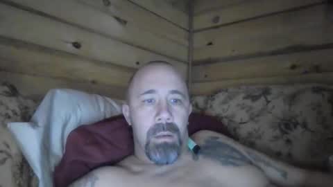 Snapshot of remington543 chatting on 01/19/26, 05:22 remington543 online show from 01/19/26, 05:22