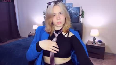 RemiPeach online show from 06/08/26, 03:34