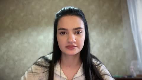 Renata online show from 09/17/25, 11:01