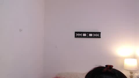 renataj online show from 11/22/25, 09:19