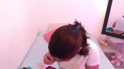 renataj online show from 12/01/25, 11:04