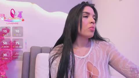 Renata online show from 01/14/26, 04:51