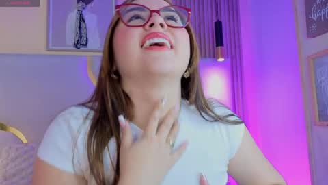 Renata  online show from 04/10/26, 11:59