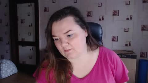 Snapshot of renataoia chatting on 12/07/24, 12:13 renataoia online show from 12/07/24, 12:13