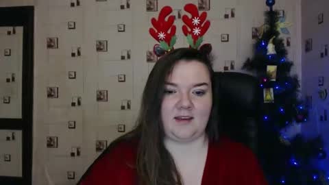 Snapshot of renataoia chatting on 12/31/24, 08:02 renataoia online show from 12/31/24, 08:02