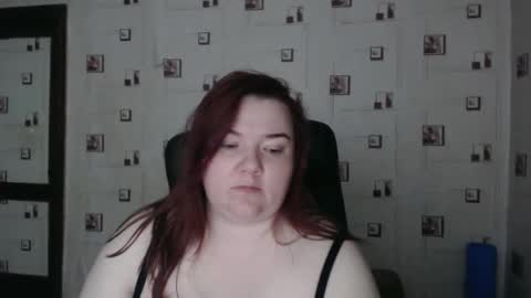 renataoia online show from 03/17/26, 07:17