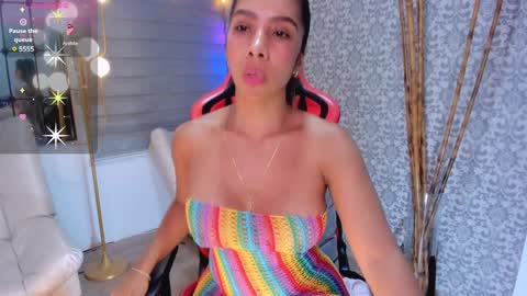 Snapshot of renatareyes chatting on 12/02/24, 12:52 Renata Reyes online show from 12/02/24, 12:52