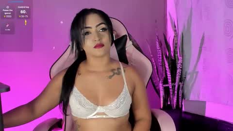 renatawilsom online show from 10/03/25, 02:08