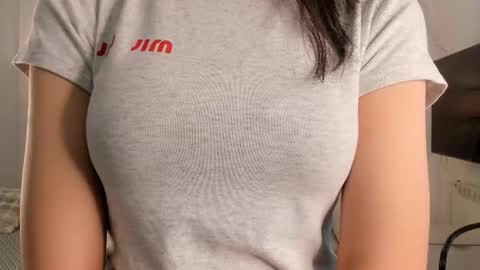 Snapshot of renatenavejar chatting on 10/16/25, 01:39 Call me Mira online show from 10/16/25, 01:39