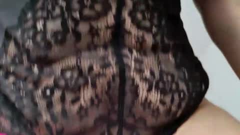 Snapshot of renattabigboobs chatting on 03/15/26, 12:33 Renatta online show from 03/15/26, 12:33