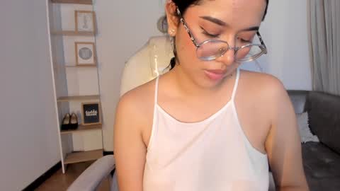 renaxi_smith online show from 01/25/25, 11:11