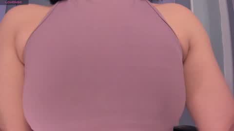 Renee Shelby online show from 02/09/25, 03:56