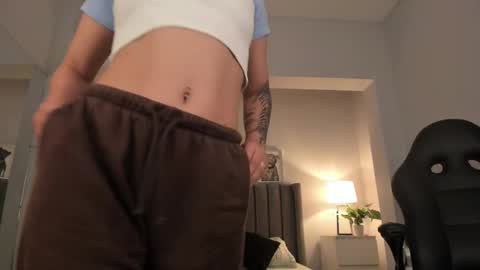 Renee Shelby online show from 02/21/25, 12:05