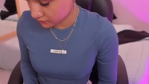 Renee Shelby online show from 04/08/26, 02:28