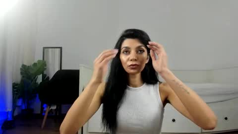 Rena online show from 02/25/26, 05:06