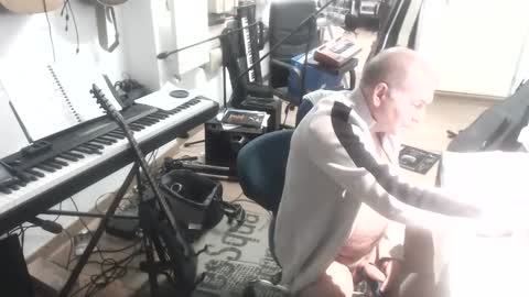 Snapshot of renefr chatting on 12/03/24, 11:02 renefr online show from 12/03/24, 11:02