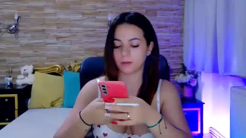 renesmesweet online show from 02/12/25, 09:42