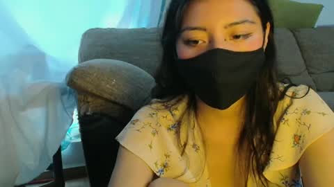 reni_tendress online show from 10/08/25, 06:27