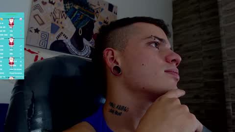 Snapshot of rennesanti chatting on 12/24/24, 05:16 R E N E online show from 12/24/24, 05:16