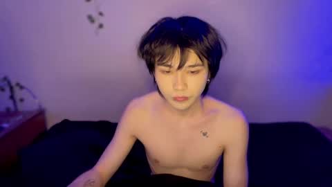 Snapshot of rennuts chatting on 12/09/24, 12:23 rennuts online show from 12/09/24, 12:23