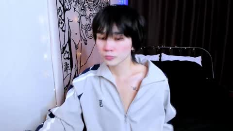 Snapshot of rennuts chatting on 01/04/25, 05:26 rennuts online show from 01/04/25, 05:26