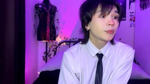 Snapshot of rennuts chatting on 02/03/25, 02:34 rennuts online show from 02/03/25, 02:34