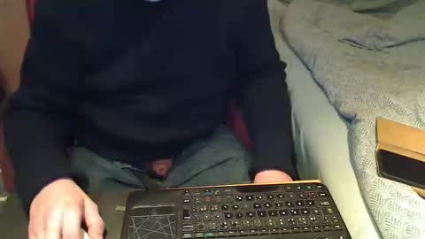 Snapshot of reodorfelgen chatting on 11/20/25, 07:13 Reodor online show from 11/20/25, 07:13