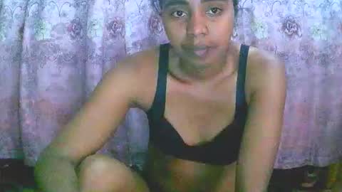 Rephaleta online show from 10/19/25, 11:22