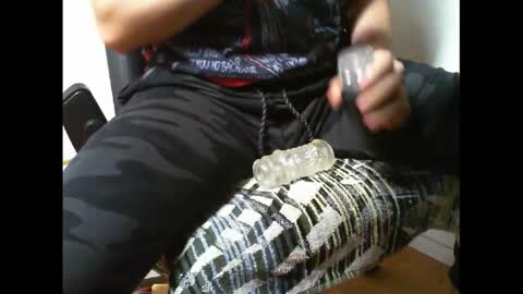 ressux9 online show from 10/08/25, 07:06