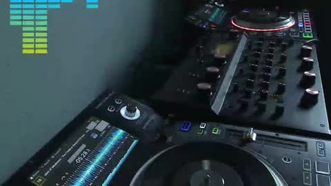 Snapshot of reticuli chatting on 05/22/26, 07:52 GearPorn online show from 05/22/26, 07:52