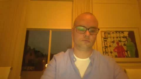 Snapshot of rettie1984 chatting on 12/10/24, 03:55 Attention whore online show from 12/10/24, 03:55