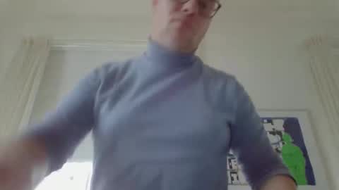 Snapshot of rettie1984 chatting on 02/14/25, 03:05 Attention whore online show from 02/14/25, 03:05