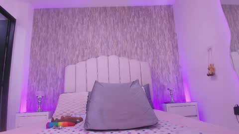 REVEN online show from 04/23/26, 03:08