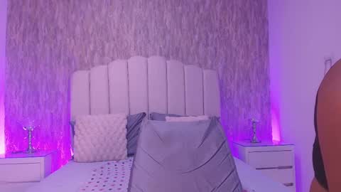 REVEN online show from 04/25/26, 03:09