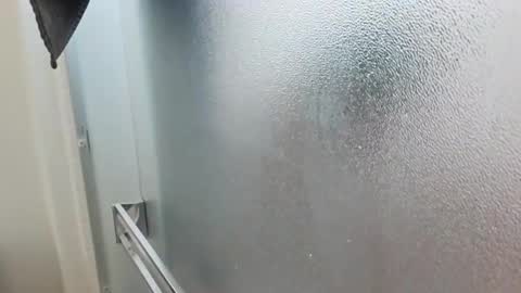 Snapshot of reversedlingerie chatting on 10/14/25, 09:37 reversedlingerie online show from 10/14/25, 09:37