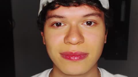 Snapshot of rexbunnybody chatting on 03/05/25, 04:13 Rex online show from 03/05/25, 04:13