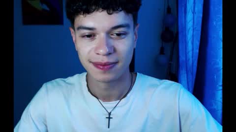 Snapshot of rexbunnybody chatting on 12/21/25, 04:58 Rex online show from 12/21/25, 04:58