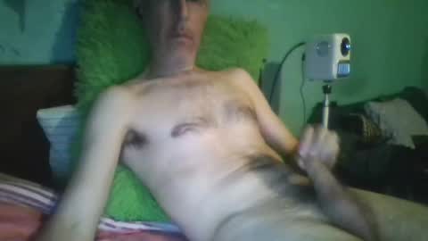 Snapshot of reyes_albert2006 chatting on 05/11/26, 03:45 reyes_albert2006 online show from 05/11/26, 03:45