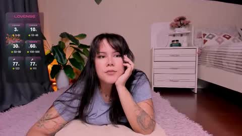 Snapshot of reyniri chatting on 10/16/25, 10:27 Rein online show from 10/16/25, 10:27