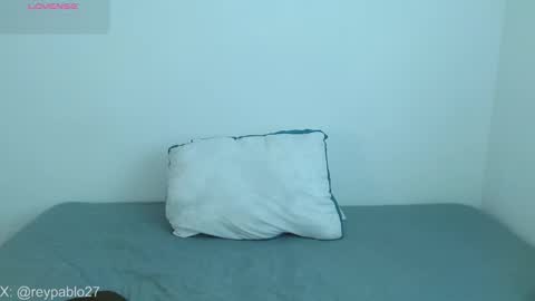 REY PABLO Independent online show from 11/16/25, 02:33