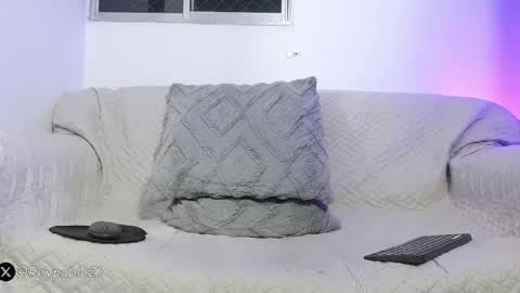 REY PABLO Independent online show from 04/19/26, 10:03