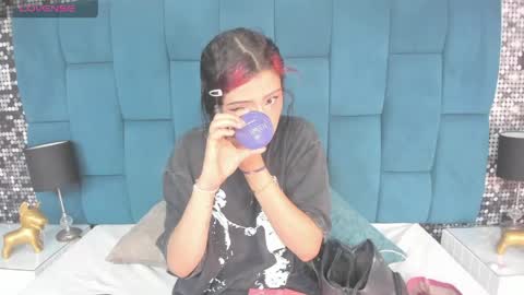 Reze  online show from 04/15/26, 12:34