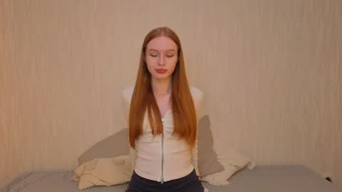 nice to meet you  3  I am Milena online show from 05/31/26, 07:04