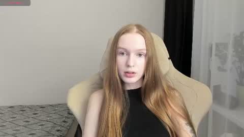 nice to meet you  3  I am Milena online show from 06/17/26, 11:38