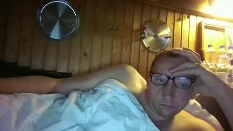 Joe online show from 04/12/26, 06:18