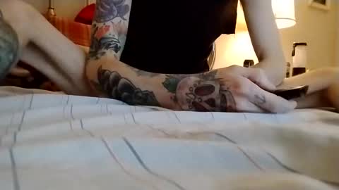 rgilk26 online show from 12/16/24, 08:48